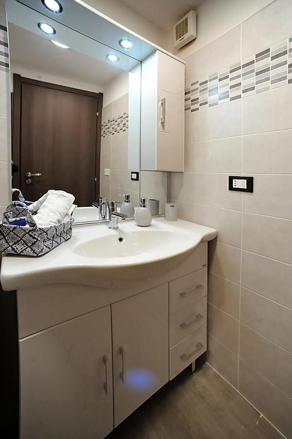 Cozy Studio In Turin City Center By Wonderful Italy 客房 照片